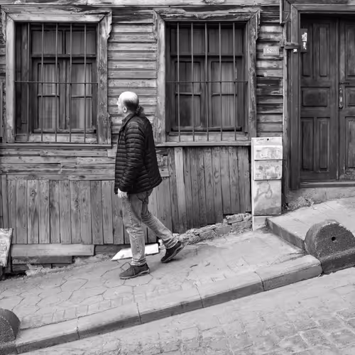 A Stranger in the Alley
