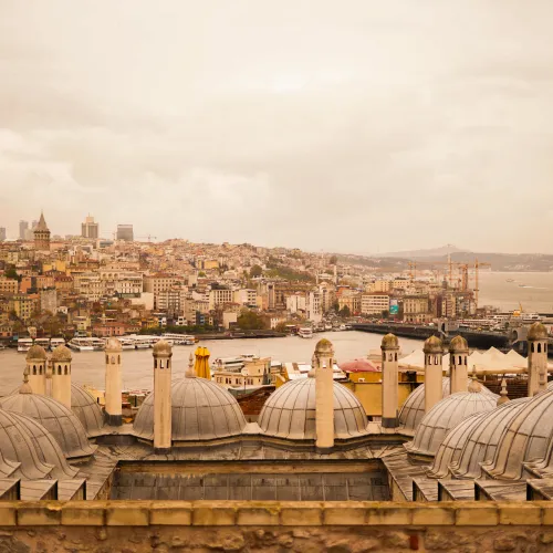 Byzantine Echoes over Bosphorus