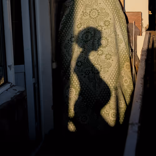 Anna - oAKZF9uItw