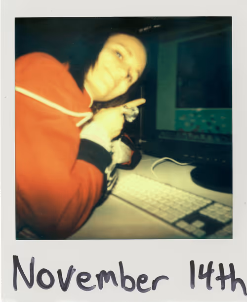 Item #1020847100762815390390123822295304634395 Media