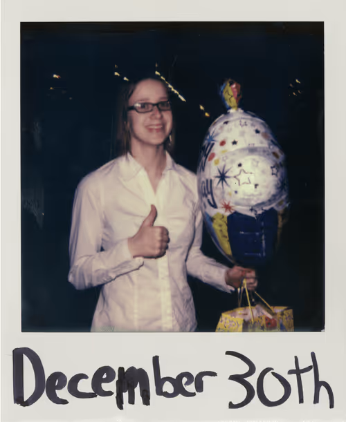 Item #1020847100762815390390123822295304634696 Media