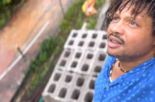 Item #51582083121382664754572266337257696728237193355148908677881965574864855105581 Media