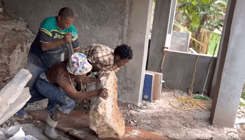 Item #51582083121382664754572266337257696728237193355148908677881965574864855105591 Media