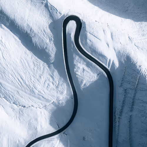 Curves - by Sergio Antoni