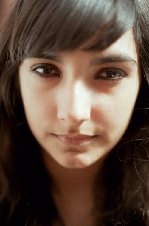 Item #36502500579981980524032430081347617176099535031936793309276567543979693834241 Media