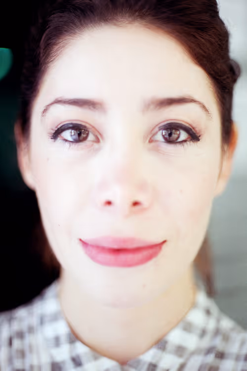 Item #36502500579981980524032430081347617176099535031936793309276567541780670578689 Media