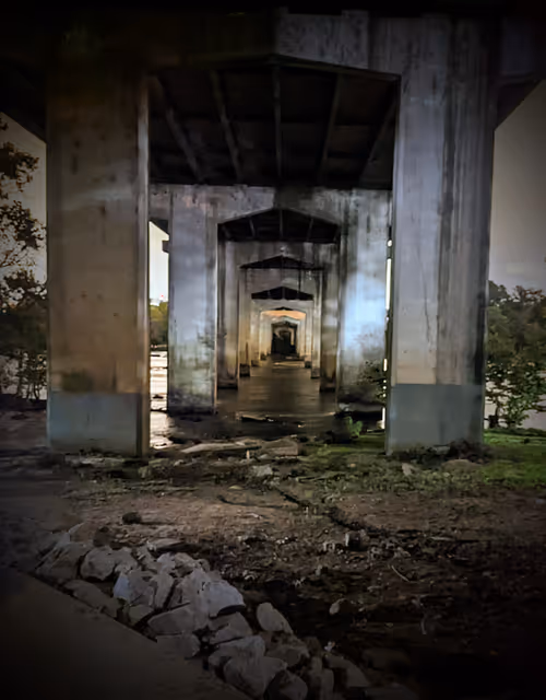 Item #7142574194470404243392590672179659391968725900228458481778768102340513759233 Media