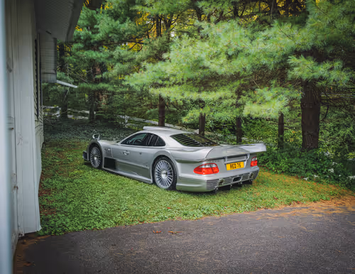 Item #31306949431079082875472894456006319516026694367471683219785722344217614745601 Media