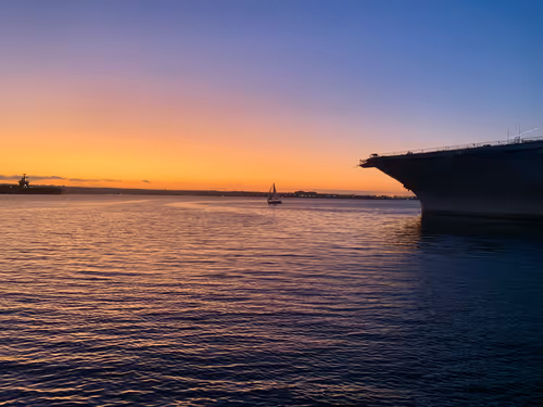 Item #33261409280827848890636833313665954217119010705453802455397167701978381287432 Media