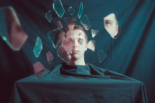 Item #54497389240986861669850449456017497443730946051540329650364182101711493529601 Media