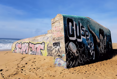 Item #32280227684796633281509489685107784796052920964773961429317660094798221017089 Media