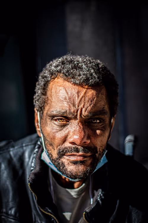 Item #17142145386939688307027012159158073836589310440438294776247006171802833518593 Media