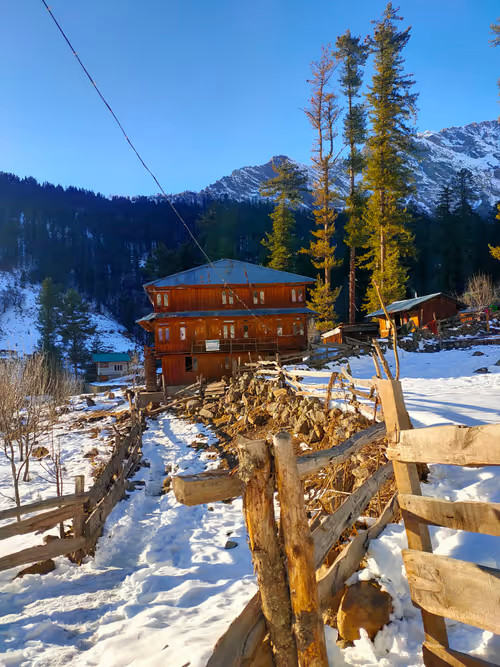 Item #35163100553252135629618575143351731354868618321771378884589416414699122065409 Media