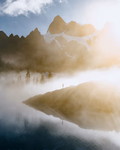 Item #11724833867030775132241085553592039053623098659522650139885247791076552474625 Media