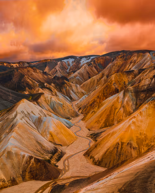 Item #61265592276074848298733144412515874688771654920347180124025732337859276308481 Media