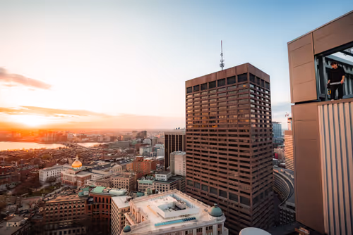 Item #20683655856909244943666558702456579752991818578261390304519587102835024592897 Media