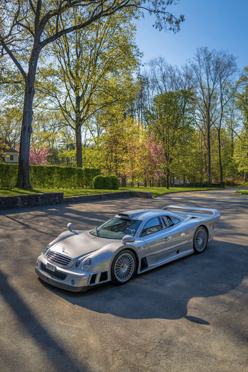 Item #31306949431079082875472894456006319516026694367471683219785722340919079862273 Media