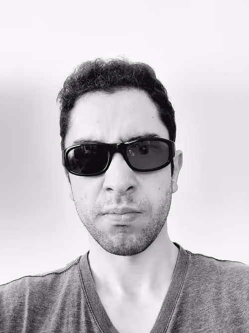 Item #6055281455517688294560647184186314889689200787096308313844441832732464513025 Media