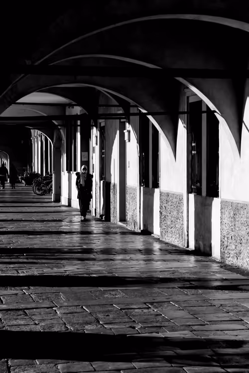 Item #45245954561739250647721297231397512512002936420470278914475867026851060776961 Media