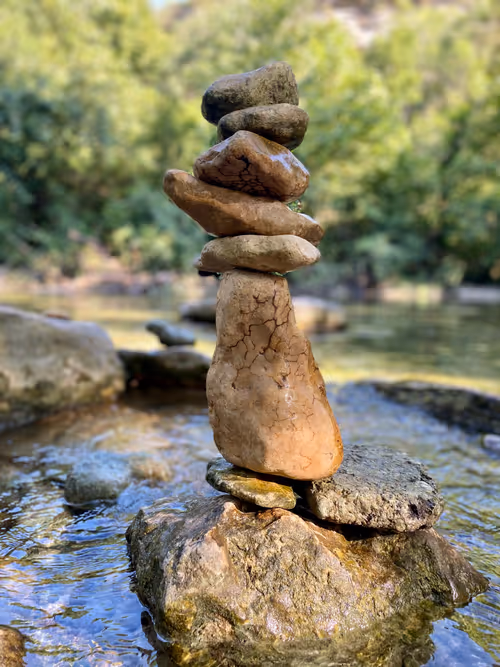 Item #75549937673256164570194790433587137201124843367167804247091585049247931695105 Media