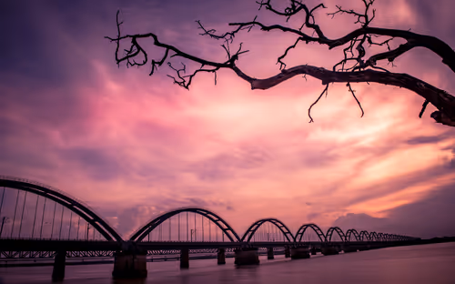 Item #24717110864988548044213859314104375300523897245093181967404739661278428004353 Media