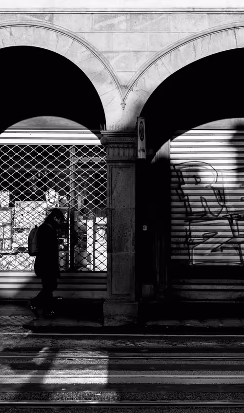 Item #45245954561739250647721297231397512512002936420470278914475867025751549149185 Media