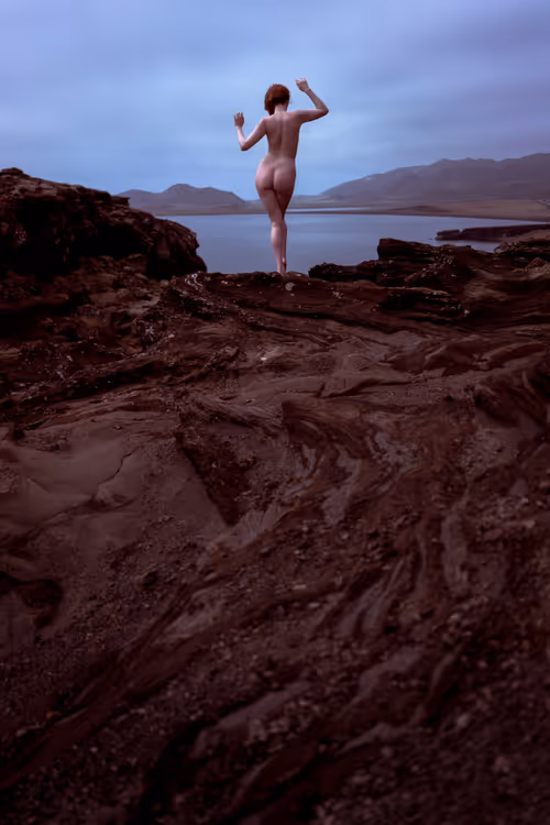 Item #83332782865168099246111470793904216784049773190563389119764666155305678143489 Media