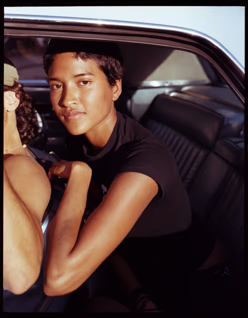 Item #92164906620106145587468133804147833328318986001025781549215792852968203616257 Media