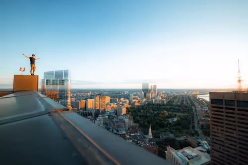 Item #20683655856909244943666558702456579752991818578261390304519587109432094359553 Media