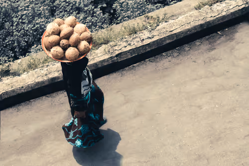 Item #23845648903446535336708146383565640588696370182252807033853753253808849289217 Media