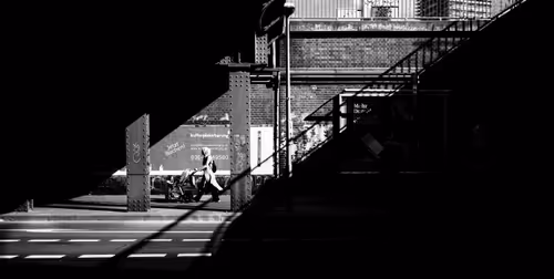 Item #28590313809666497594064315683062951015397747362269757198483142347824629284865 Media