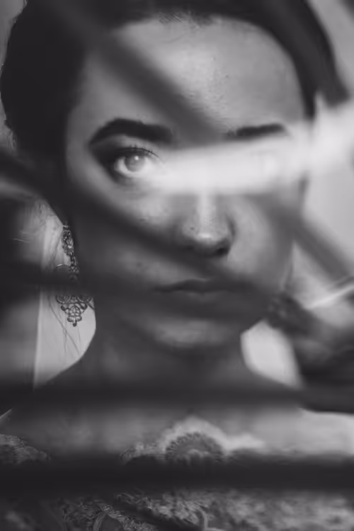 Item #113300456265572054290641269231913614430655375386256613734739386359978443931649 Media