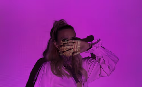 Item #76431782257273330692581047290222378292869117090042347173899293209033231564801 Media