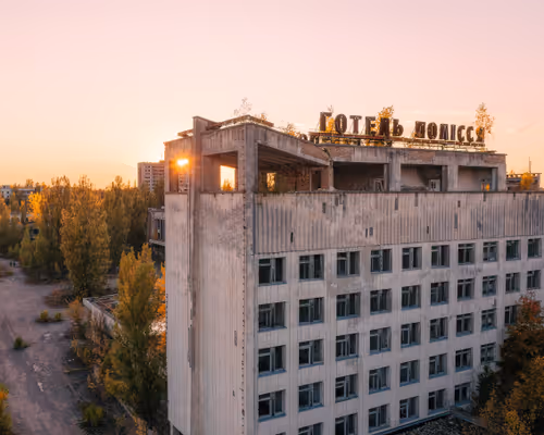 Item #48137969834760964202008615445069010109172114455099533143483873127862200434689 Media