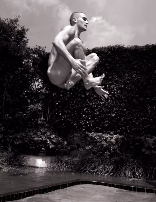 Item #92164906620106145587468133804147833328318986001025781549215792779300924555265 Media