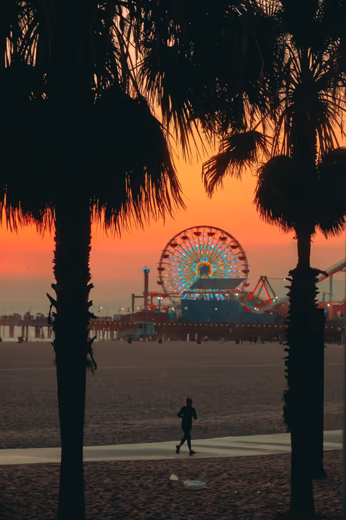 Item #35557780727049604459658880725917592814256363748111026780455796831071382798337 Media