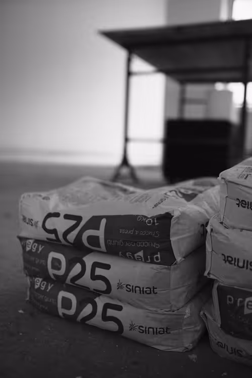 Item #41511358907237915435199796220866542240781595869451713202606805072570214252545 Media