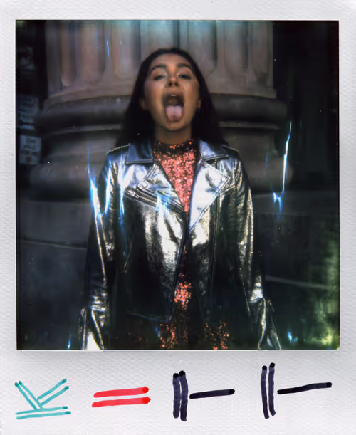 Item #33236787763217708342919222781243966948826308634410916301259422148679427948545 Media