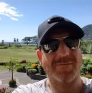 Item #3539053616304041615667659490406241575148422884492984309572044092815238496257 Media