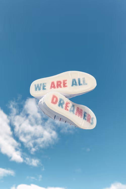 Item #17236629451747294807737001379297884766294275287106215027979615279638909026305 Media