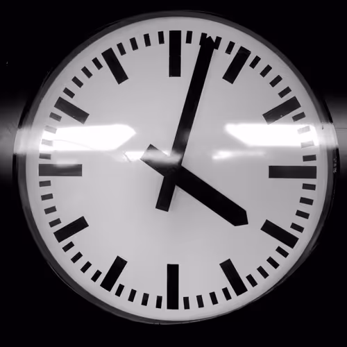 Item #44515034529071343325447266647063340737173959631439288832494240603169150205953 Media