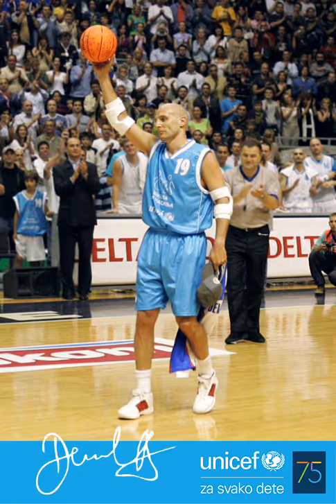 Item #22889483295973513138185993719882359405907674226492450533379005892262577045505 Media