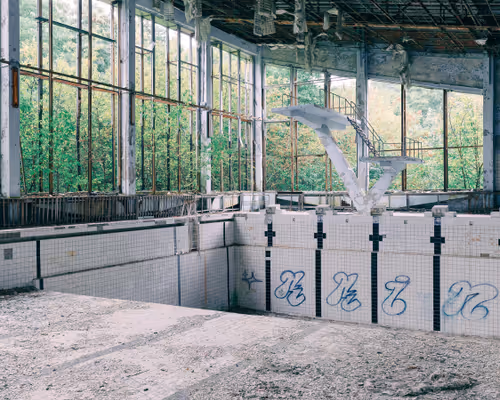 Item #48137969834760964202008615445069010109172114455099533143483873105871967879169 Media