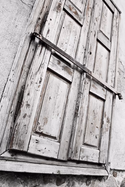 Item #13606181839721576894155883308236999132816604807813273145513526379154061131777 Media