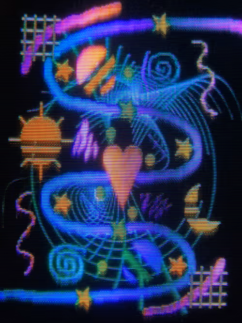 Item #37633375105084141808734076926976858131177755205444853381302740097241567985668 Media