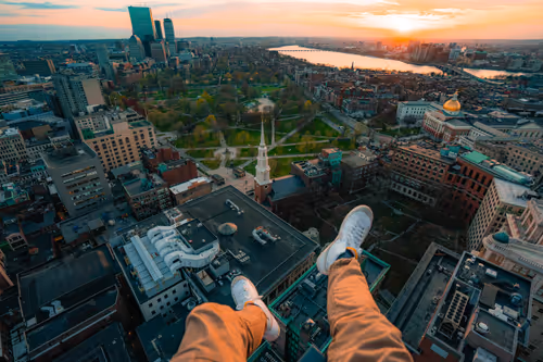 Item #20683655856909244943666558702456579752991818578261390304519587095138443198465 Media