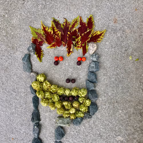 Item #98107617753721193587173935520703534334244090805083319737588344797481373007873 Media