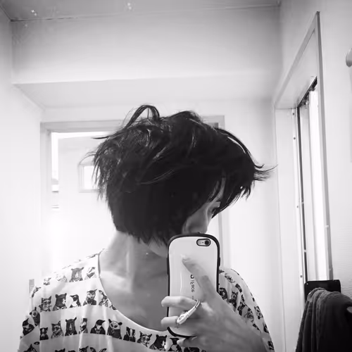 Item #85253297017441820166375093517272059671380861176603883936940158742921536864257 Media