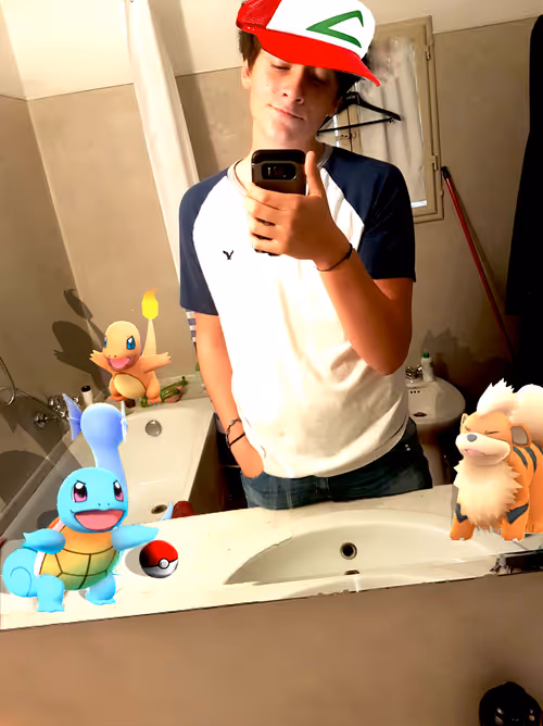 Item #1249035584658064046872999019702105186623623803170258910788652539983284928513 Media