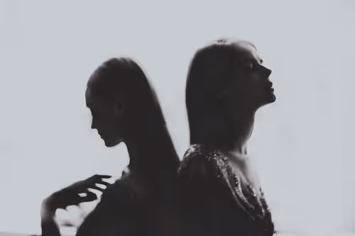 Item #113300456265572054290641269231913614430655375386256613734739386351182350909441 Media